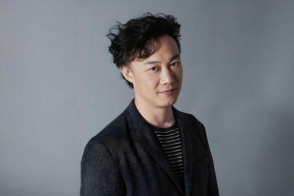 陈奕迅